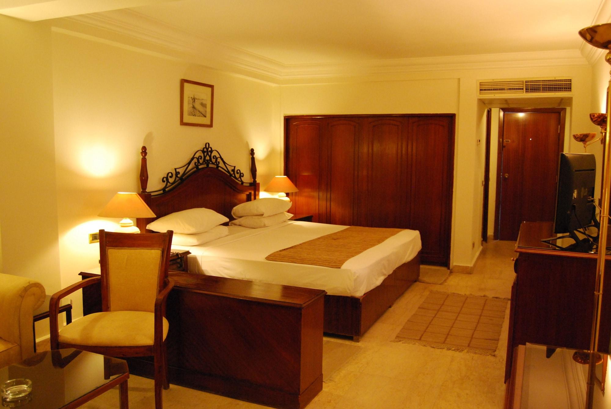 Cataract Layalina Naama Bay Hotel Sharm el-Sheikh Exterior photo